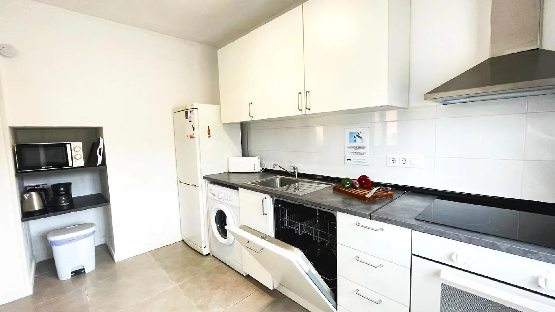 Villa Lakeside Oasis Alcudia